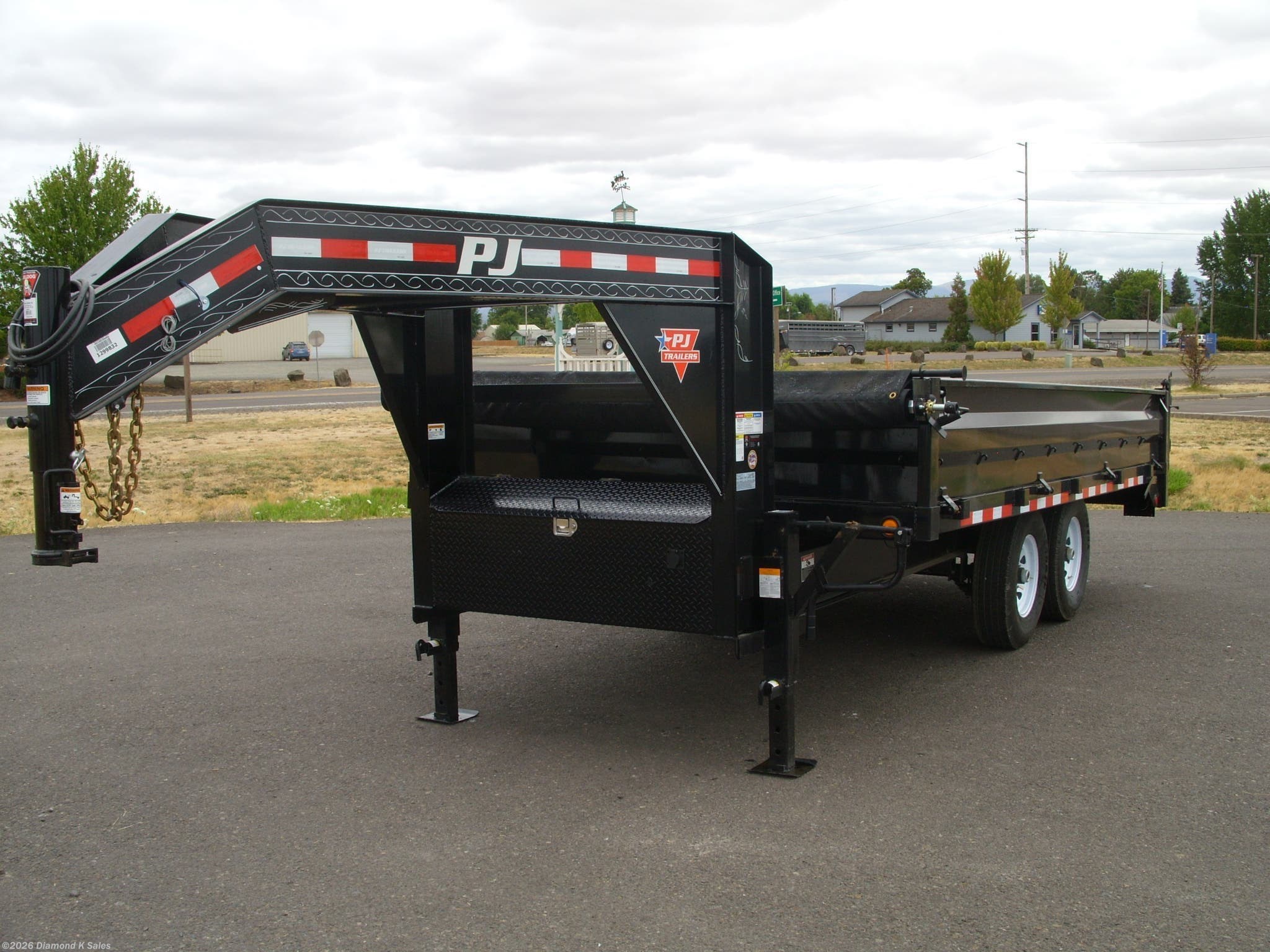 D8R16-15K - 2023 PJ Trailers Dump D8 8' X 16' 15k Gooseneck Deck Over Dump  (Heavy Duty) Trailer for sale in Halsey OR