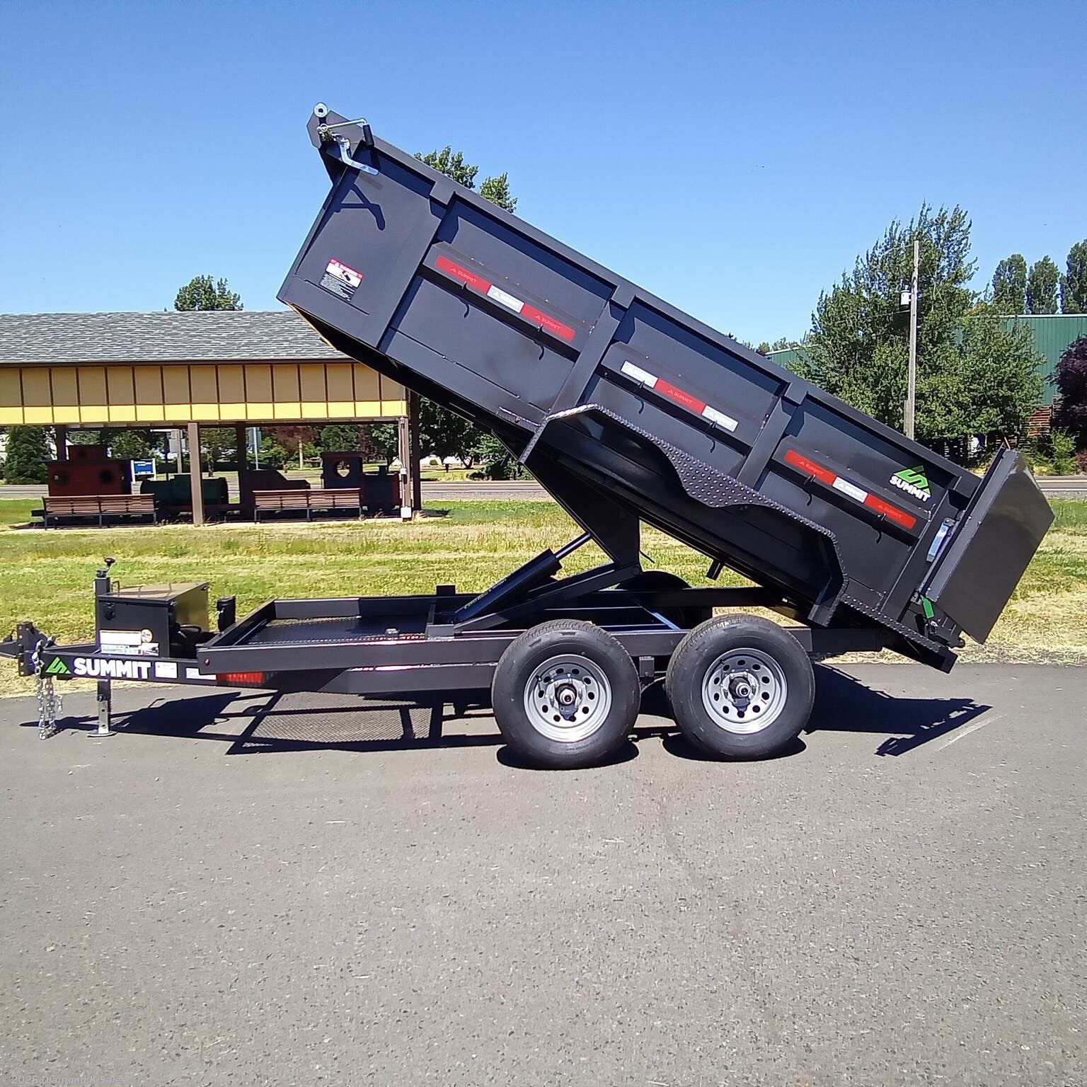 2025 Summit Trailer Cascade CD 6' X 12' 10K