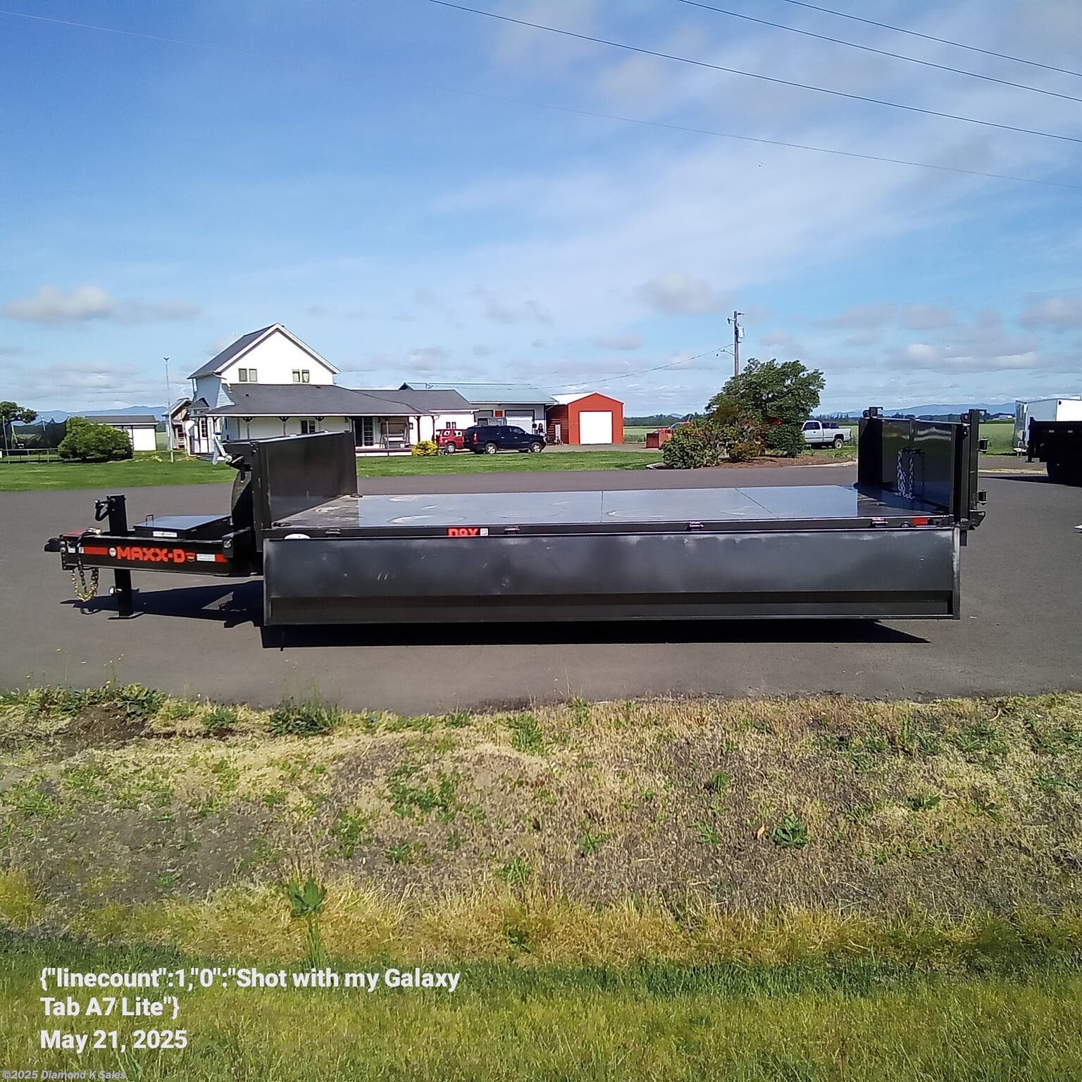 2025 MAXX-D D9X 96" X 16' 17.5K