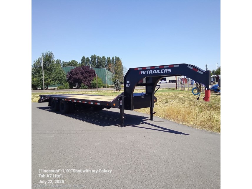 New 2026 PJ Trailers Flatdeck LD 102&quot; X 25&apos; 25.9K Low Pro available in Halsey, Oregon