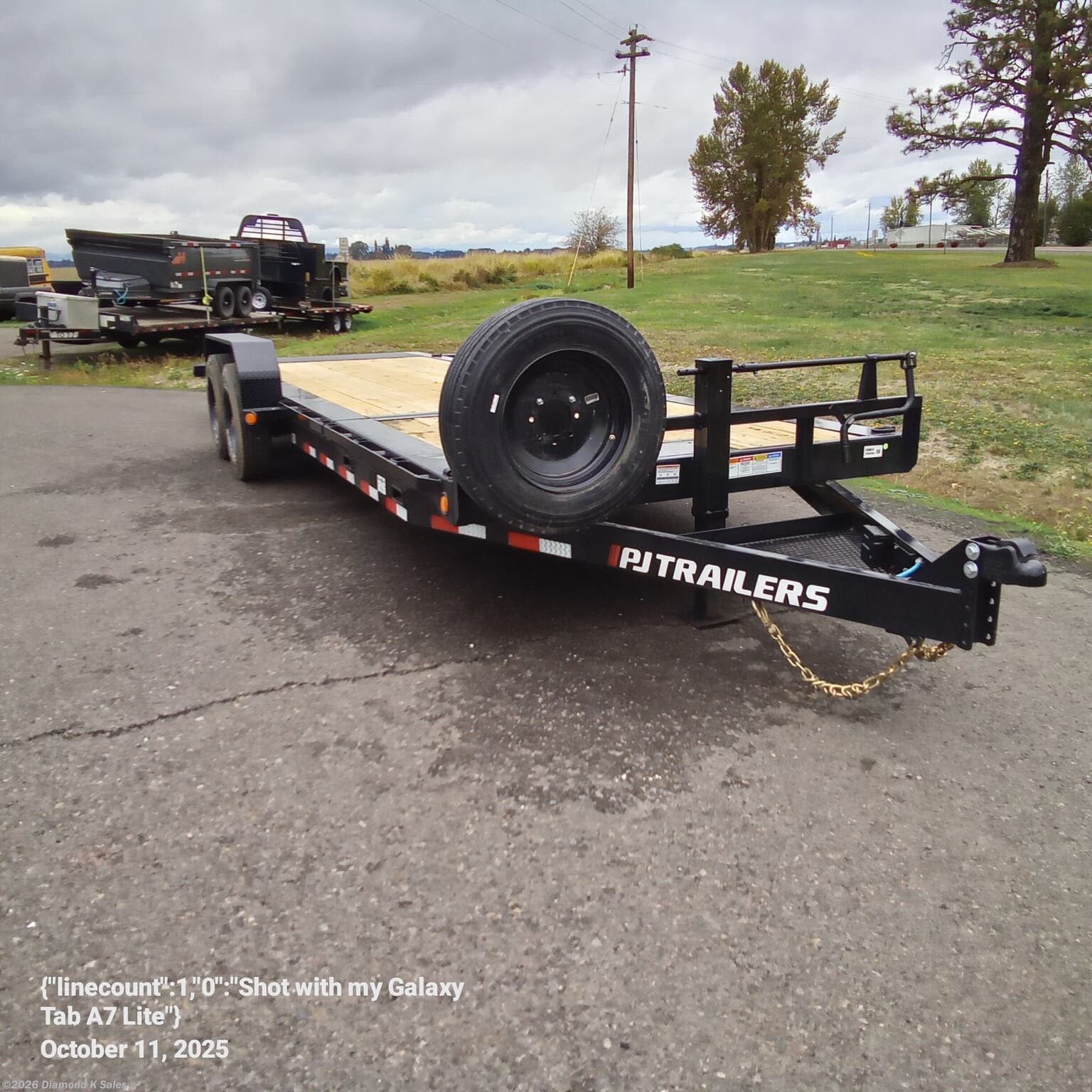 2026 PJ Trailers Tilt TJ 82