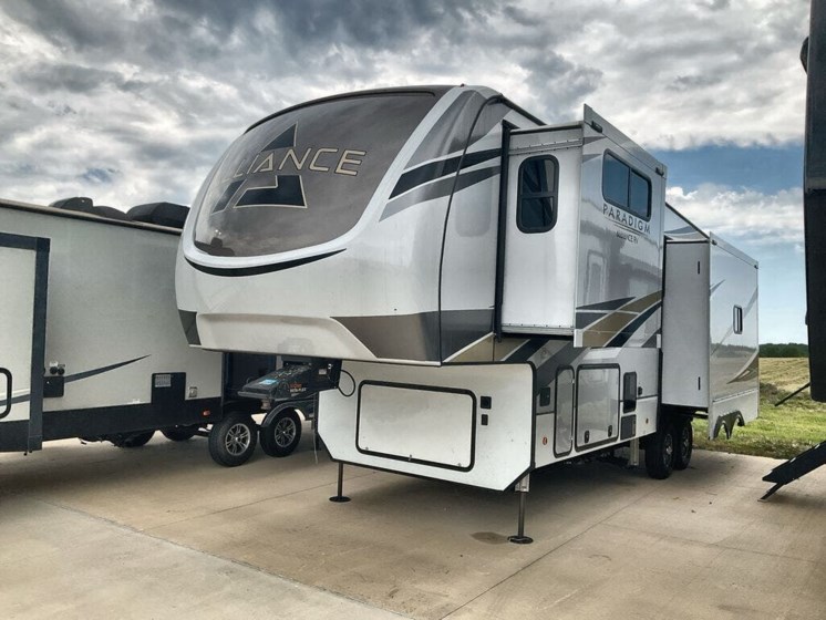 Used 2022 Alliance RV Paradigm 295MK available in Strafford, Missouri