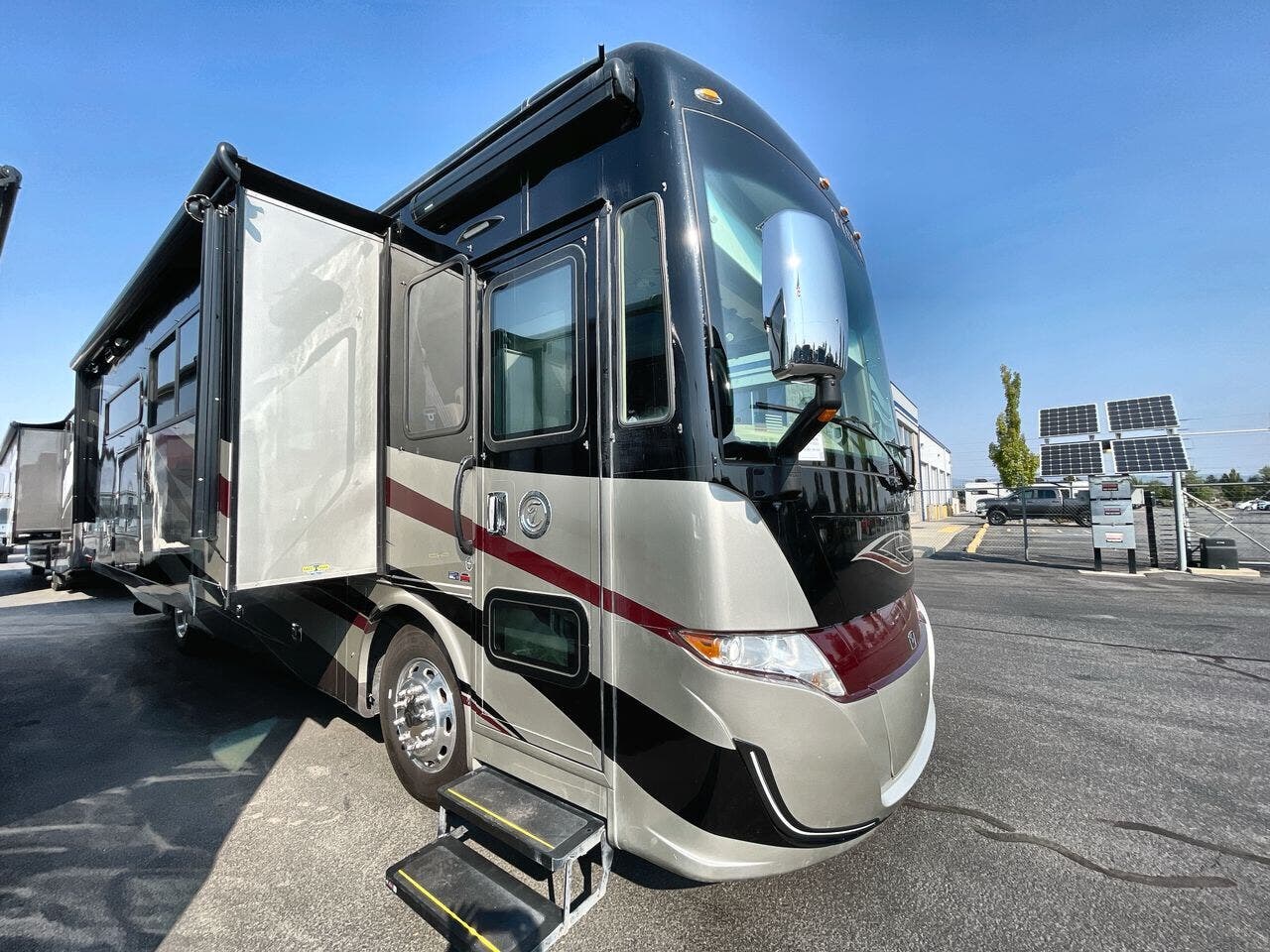 2019 Tiffin Allegro Red 33 AA RV for Sale in Strafford, MO 65757