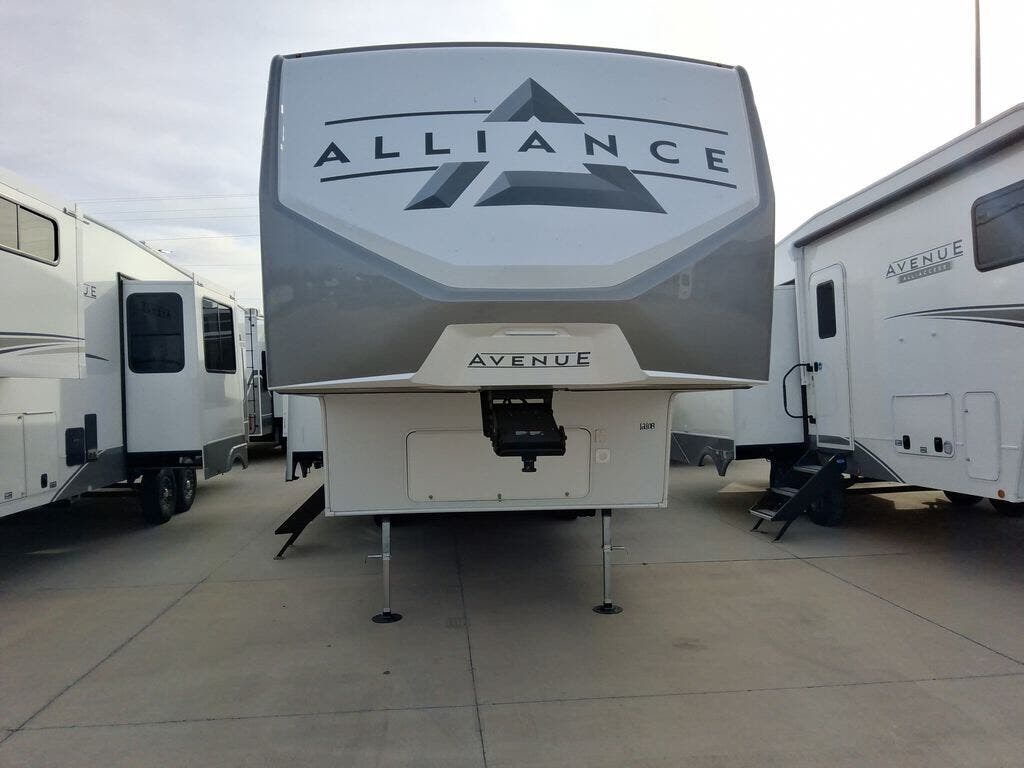 New 2026 Alliance RV Avenue All-Access 30BH available in Strafford, Missouri