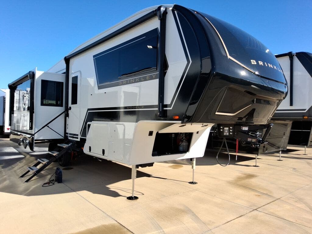 2026 Model Z 2900 by Brinkley RV from Blue Compass RV Springfield in Strafford, Missouri