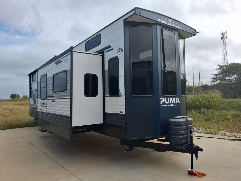 New 2026 Forest River Puma Vista 402LFT available in Strafford, Missouri