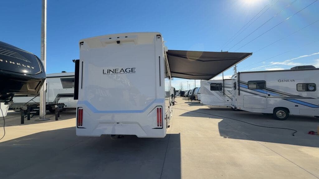 2026 Lineage Series M 25FW by Grand Design from Blue Compass RV Springfield in Strafford, Missouri