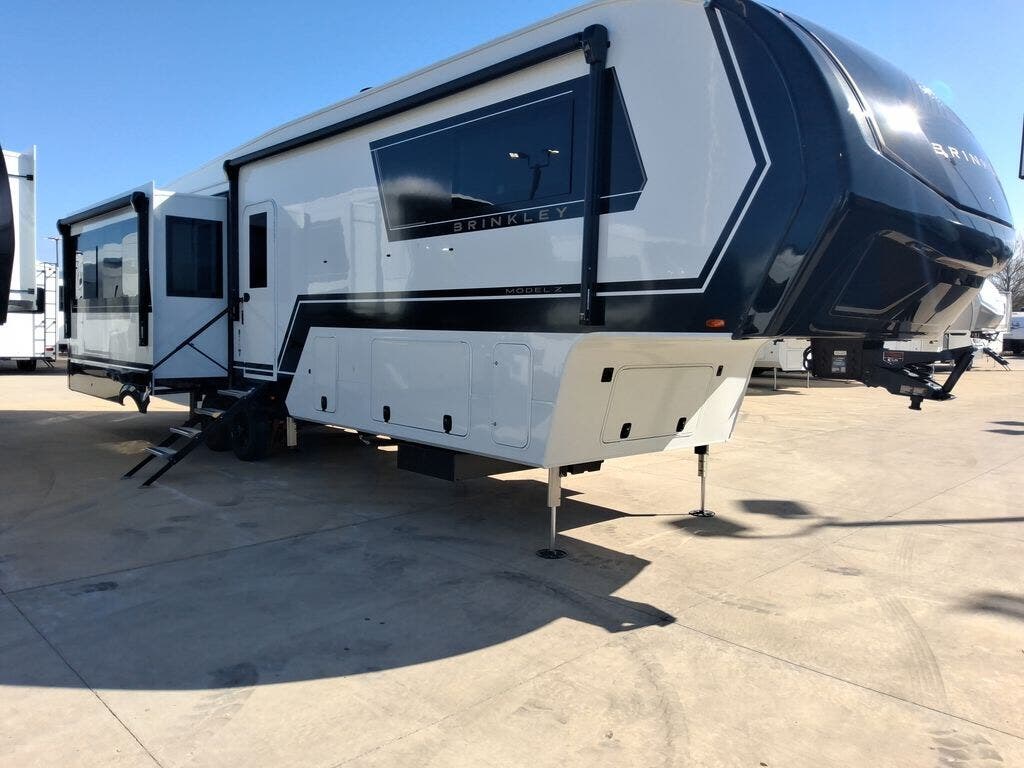 2026 Model Z 3600 by Brinkley RV from Blue Compass RV Springfield in Strafford, Missouri