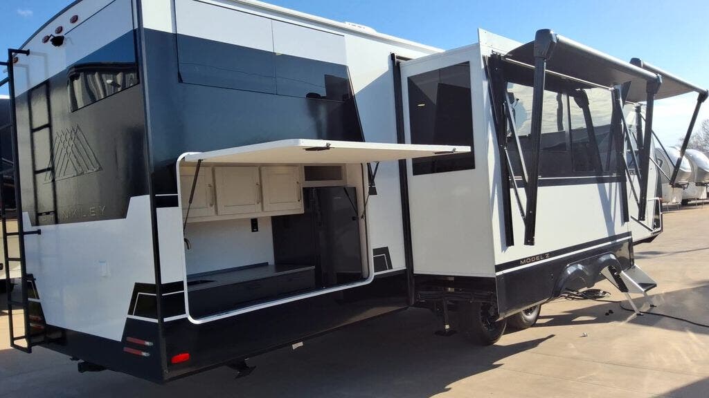 2026 Model Z AIR 315 by Brinkley RV from Blue Compass RV Springfield in Strafford, Missouri