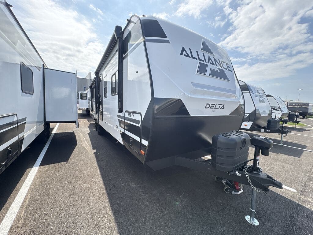 New 2026 Alliance RV Delta 321BH available in Strafford, Missouri