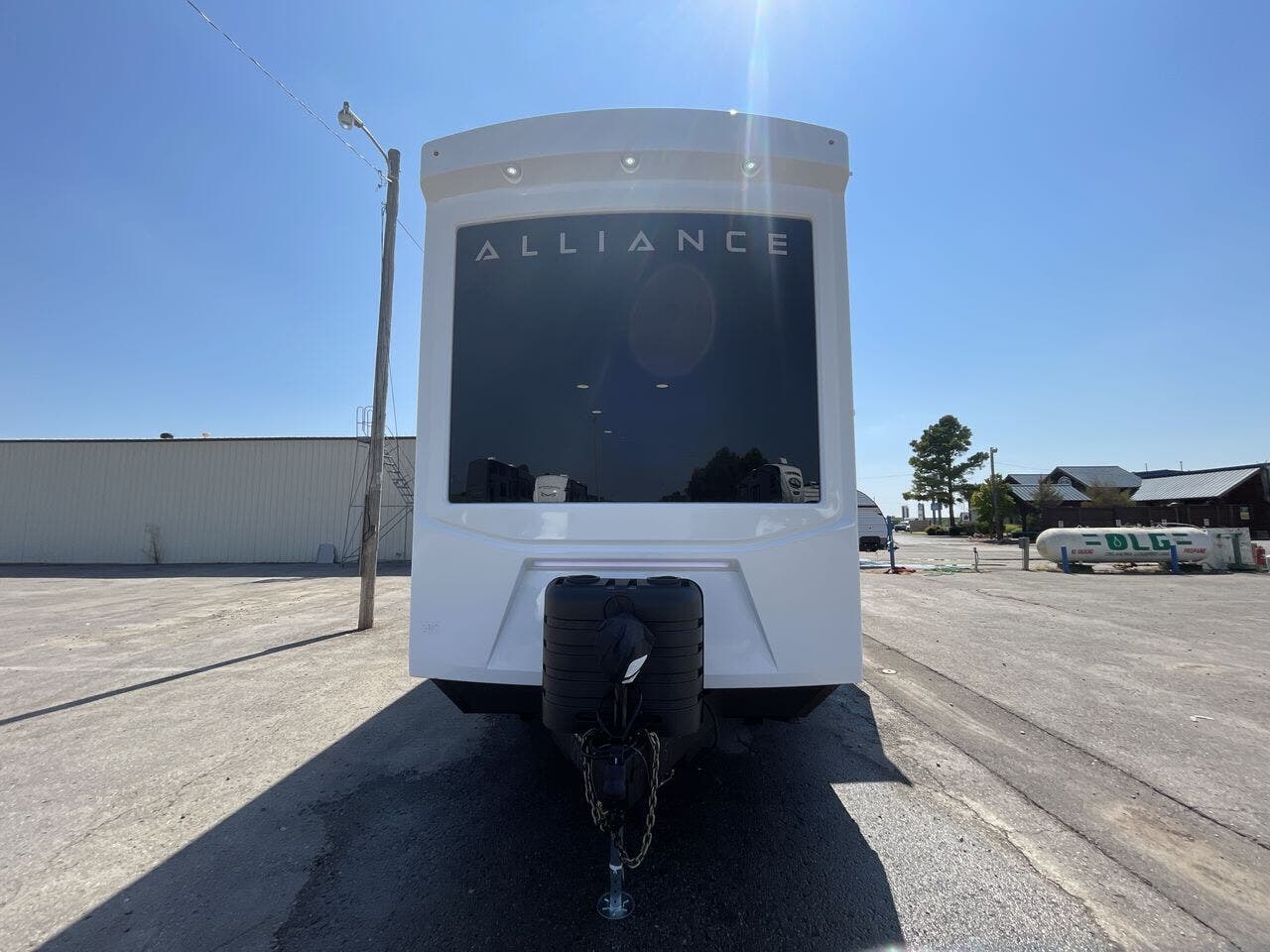 2026 Benchmark 44LFT by Alliance RV from Blue Compass RV Springfield in Strafford, Missouri