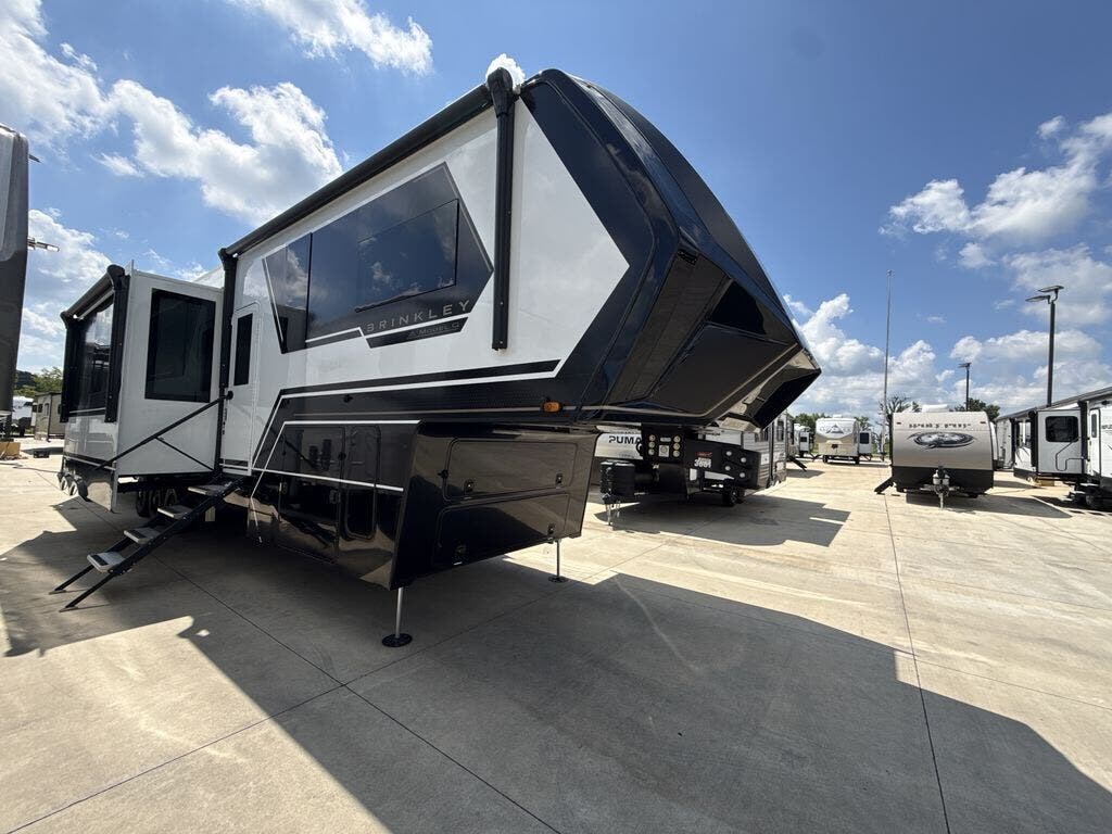 2027 Brinkley RV Model G 3950 - New Toy Hauler For Sale by Blue Compass RV Springfield in Strafford, Missouri