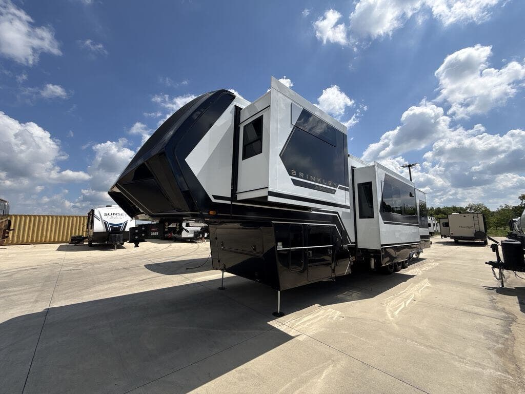 New 2027 Brinkley RV Model G 3950 available in Strafford, Missouri