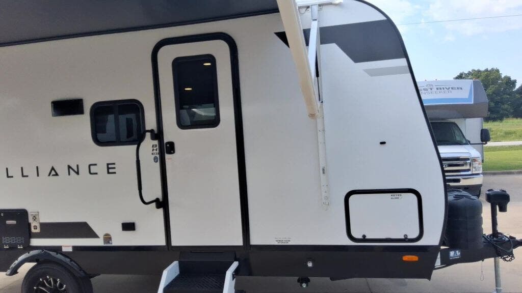 New 2027 Alliance RV Delta Solo BH181 available in Strafford, Missouri
