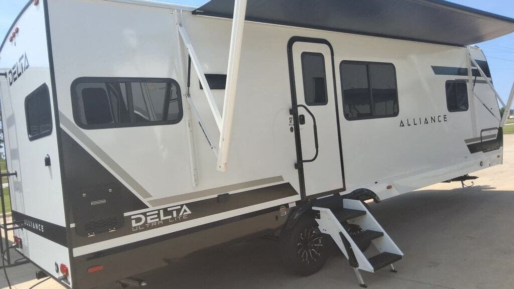 2027 Alliance RV Delta Ultra Lite RE250 - New Travel Trailer For Sale by Blue Compass RV Springfield in Strafford, Missouri