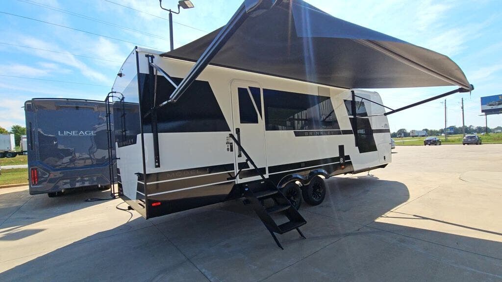2027 Model I 265 by Brinkley RV from Blue Compass RV Springfield in Strafford, Missouri