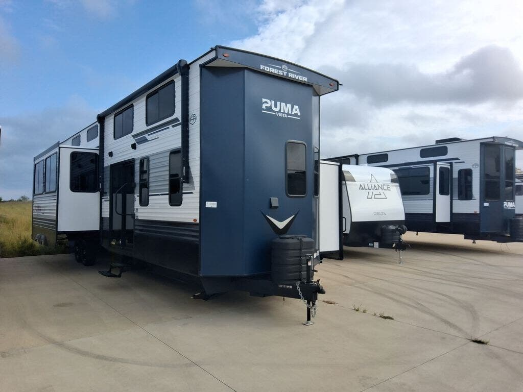 New 2027 Forest River Puma Vista 421LFT available in Strafford, Missouri