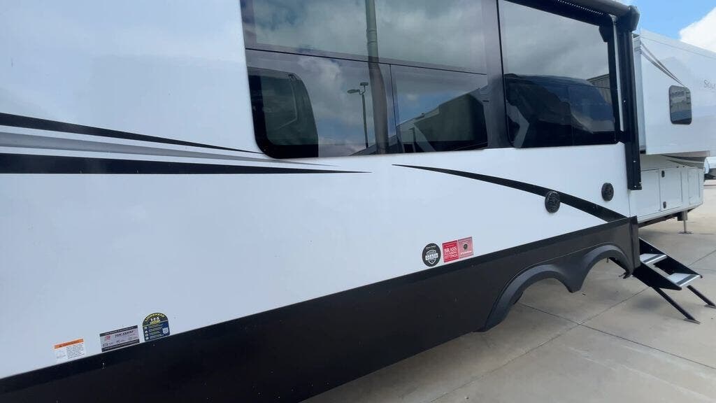 Used 2025 Grand Design Solitude 417KB available in Strafford, Missouri