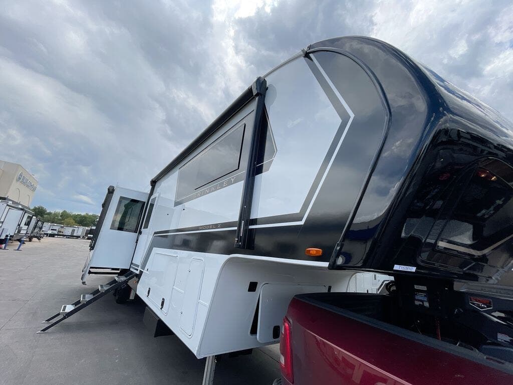 2027 Brinkley RV Model Z 3510 - New Fifth Wheel For Sale by Blue Compass RV Springfield in Strafford, Missouri