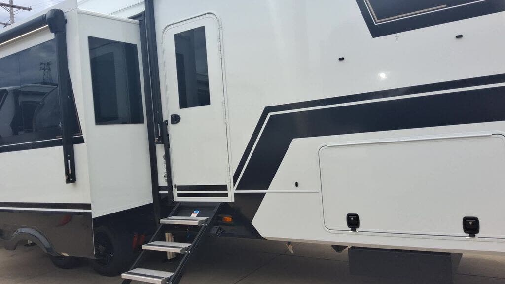 New 2027 Brinkley RV Model Z 3510 available in Strafford, Missouri