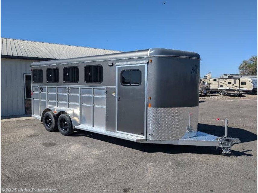 New 2025 Maverick Trailers Maverick Lite Deluxe 4 Horse Trailer available in Buhl, Idaho