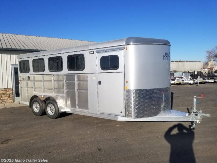 New 2025 Maverick Trailers Maverick Lite Deluxe 4 Horse Trailer available in Buhl, Idaho