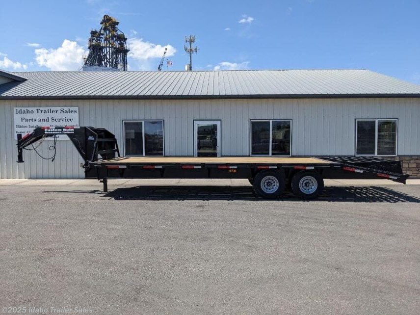 New 2025 Custom Built Gooseneck Trailers 101&quot;x25&apos; Gooseneck Equipment Trailer 14K 3 Ramps available in Buhl, Idaho