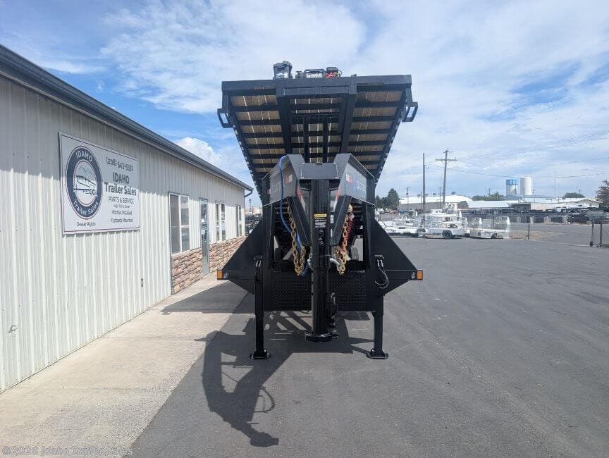 2027 Load Trail GT photo 3