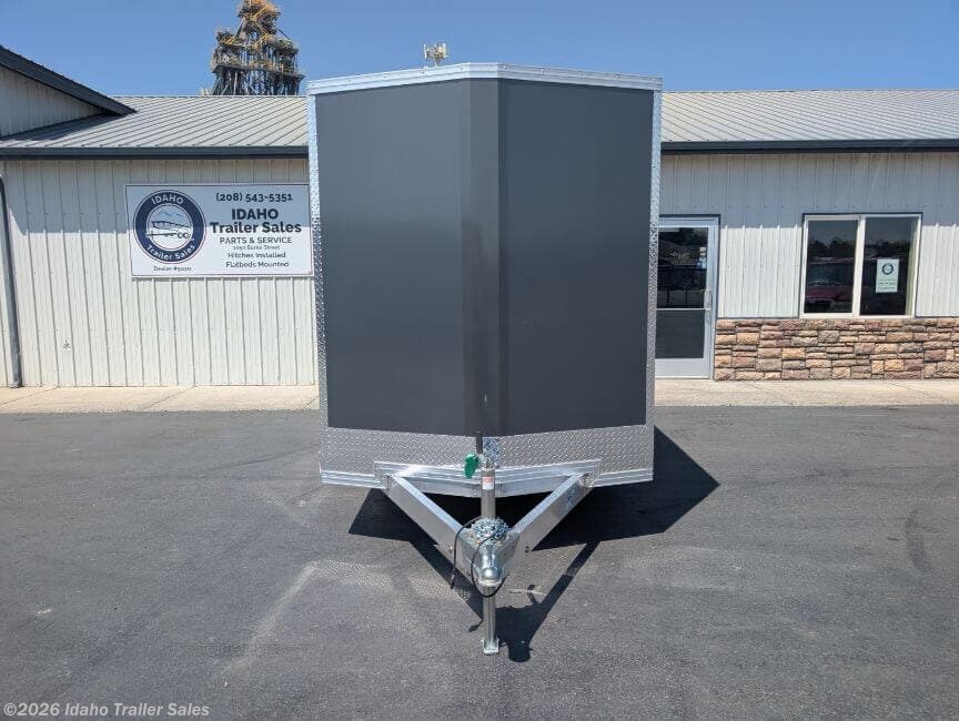 2027 E-Z Hauler photo 3