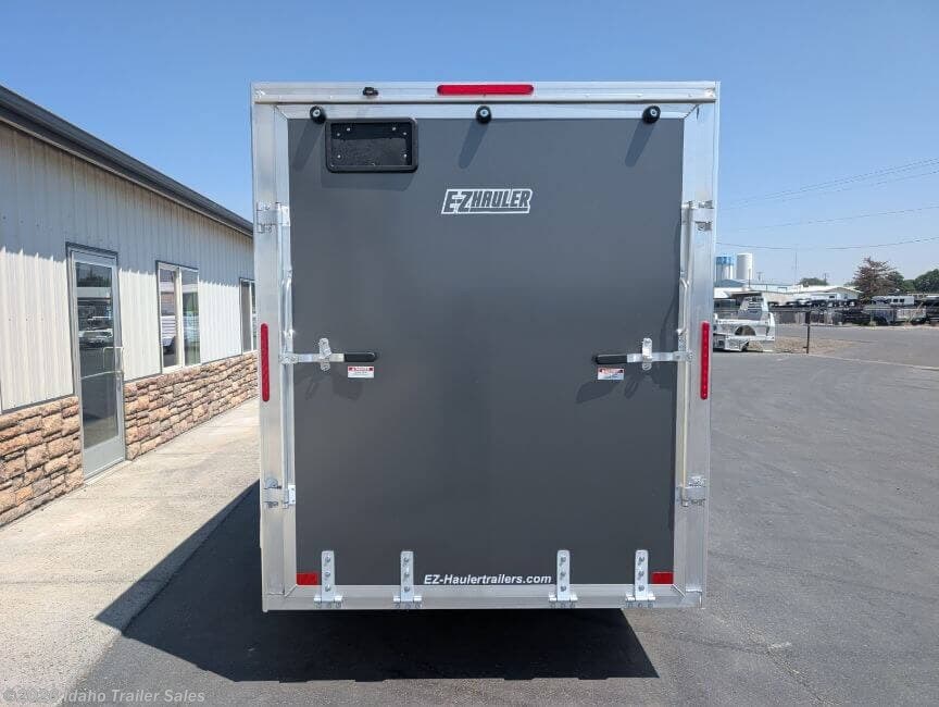 2027 E-Z Hauler photo 6
