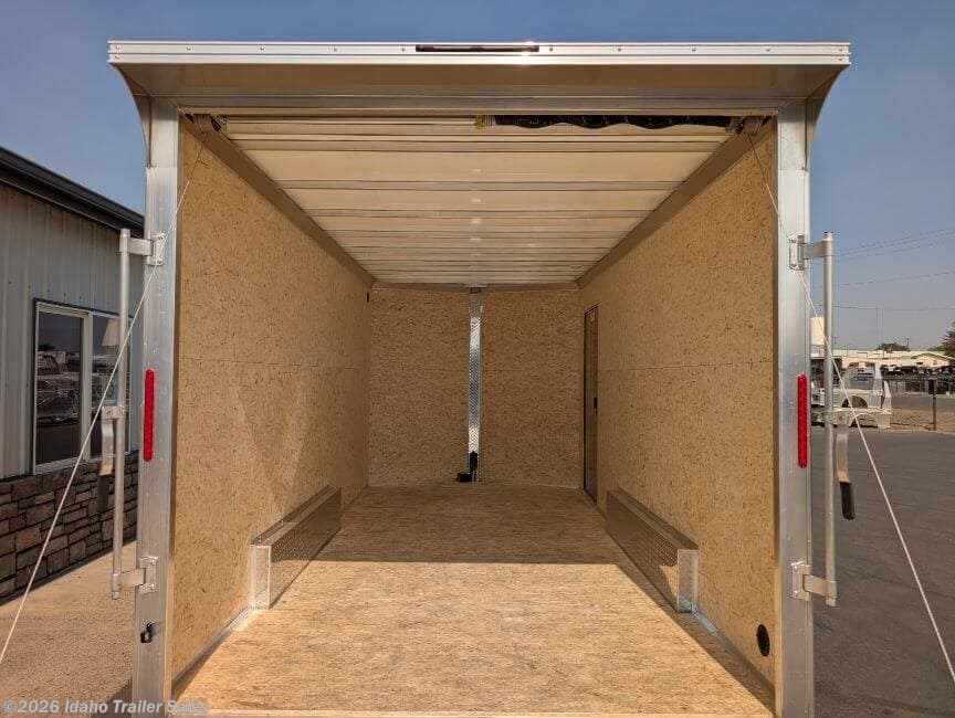 2027 E-Z Hauler XLT photo 8