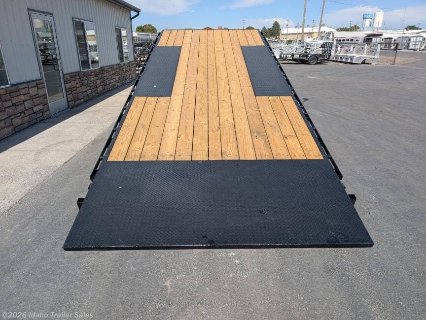 2027 Load Trail PE photo 8