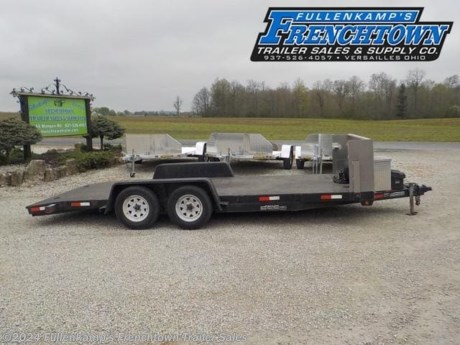 2007 DOWN TO EARTH TRAILER SALES. INC MODEL DTE8218SCH3.5B STEEL CAR HAULER, 102&quot; OVERALL WIDE, 82&quot; BETWEEN THE STEEL DIAMOND PLATE REMOVABLE FENDERS, 18&#39; FOOT LONG STEEL DIAMOND PLATE DECK INCLUDING 2&#39; DOVE TAIL, 8 STAKE POCKETS AND 4 WELDED TIE DOWN RINGS, ALUMINUM TREADPLATE STONE GUARD AND TONGUE MOUNTED TOOL BOX, WINCH W/ BATTERY BOX, 7K AXLES W/ ELECTRIC BRAKES, ST20575R15 TIRES WITH 5 BOLT WHEELS, 2 5/16&quot; COUPLER W/ SAFETY CHAINS, BATTERY BREAKAWAY KIT, 7000# GVWR 2140# SHIPPING WEIGHT, SN: 5MYUU18278B023321