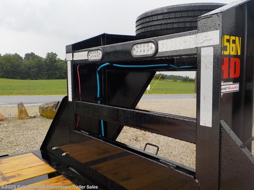 New 2026 Big Tex 22GN 22GN-25D5A  20BK + 5 available in Versailles, Ohio