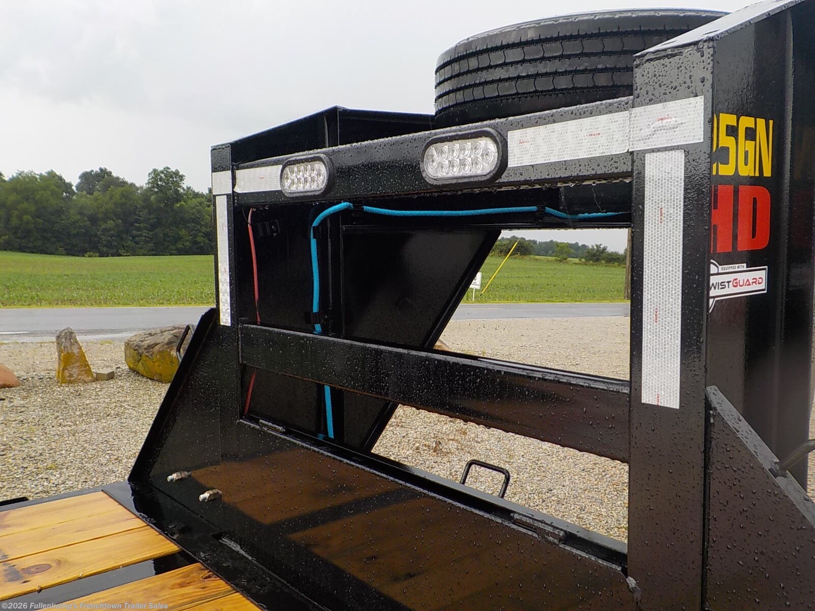 New 2026 Big Tex 22GN 22GN-30D5A  25BK + 5 LR H available in Versailles, Ohio