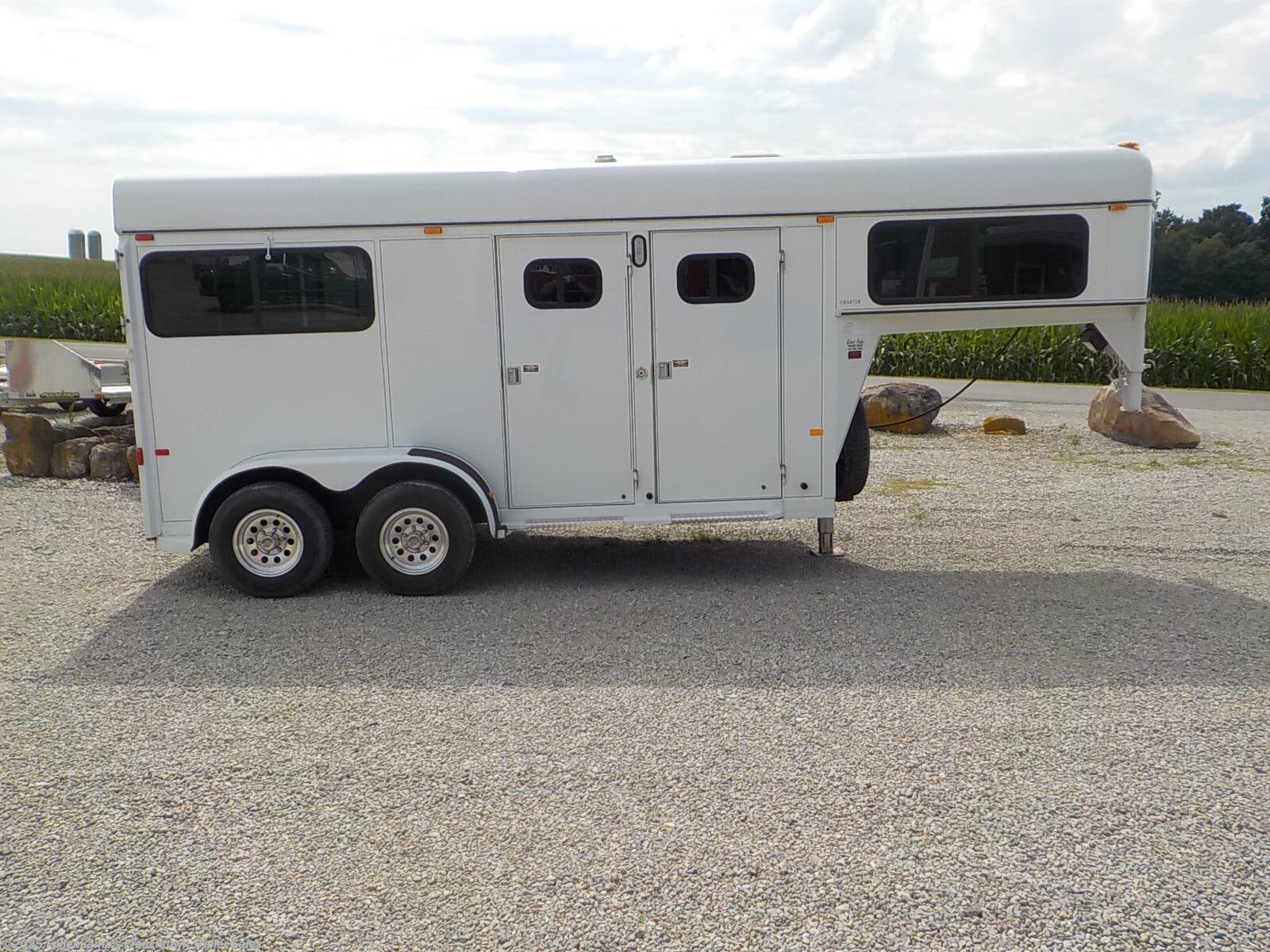 1995 Sundowner  CHARTER 2 HORSE STRAIGHT LOAD