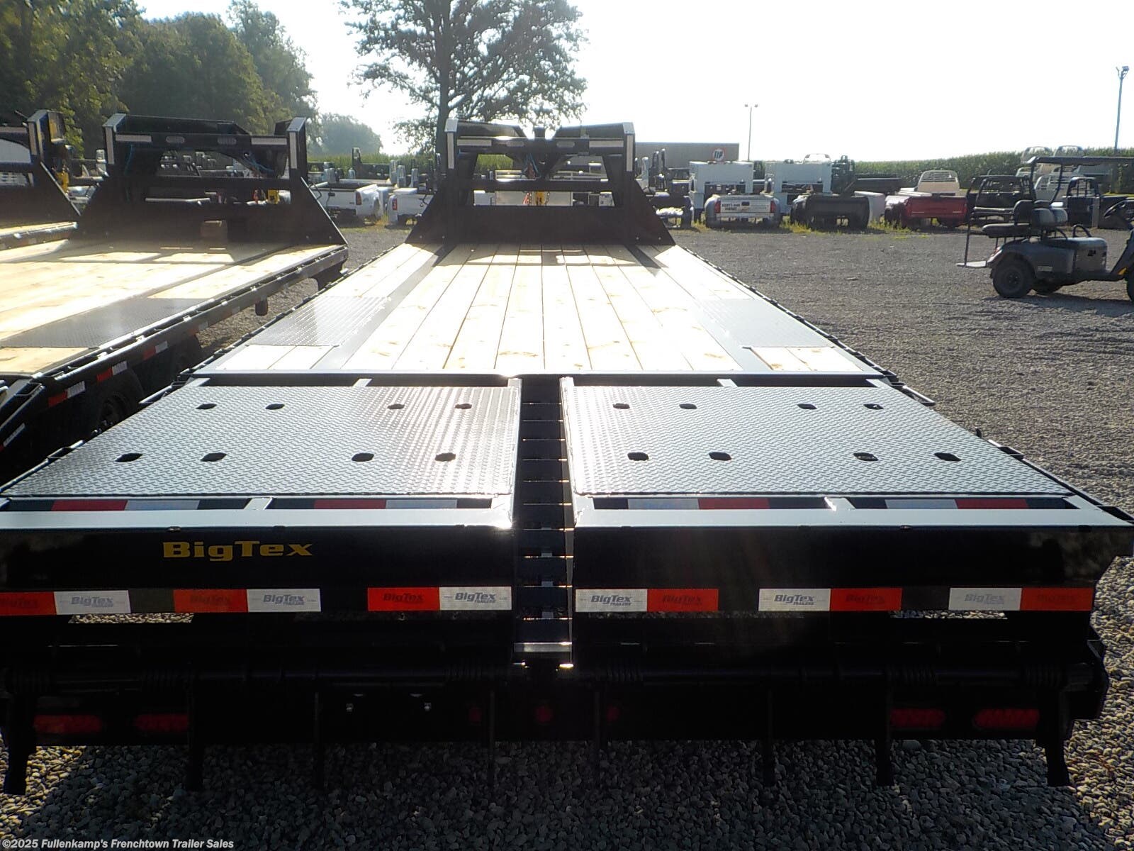 2026 Big Tex 14GN-30D5A-MRBK