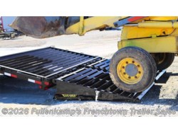 New 2026 Big Tex 25GN-25D5A-MRBK 17.5 LR H TIRES available in Versailles, Ohio