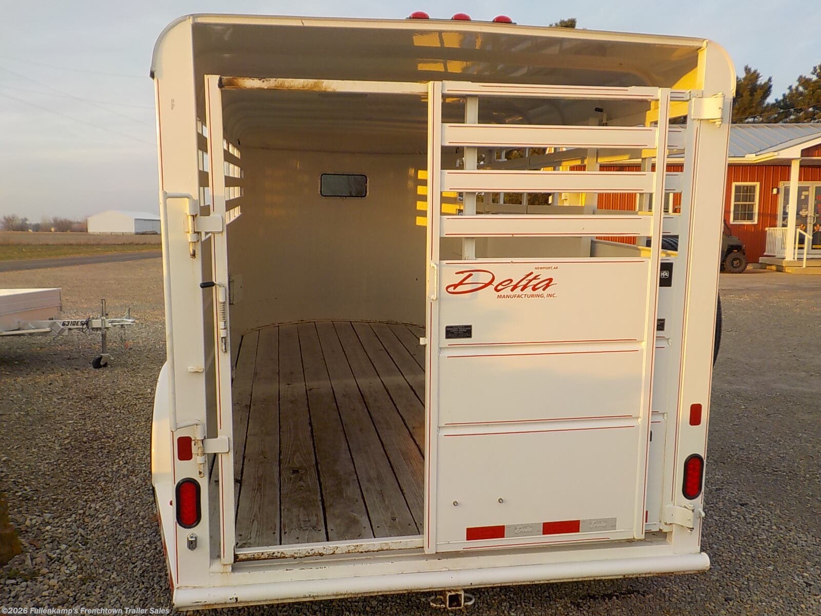 2025  500 SERIES, 18' BP by Delta from Fullenkamp's Frenchtown Trailer Sales in Versailles, Ohio