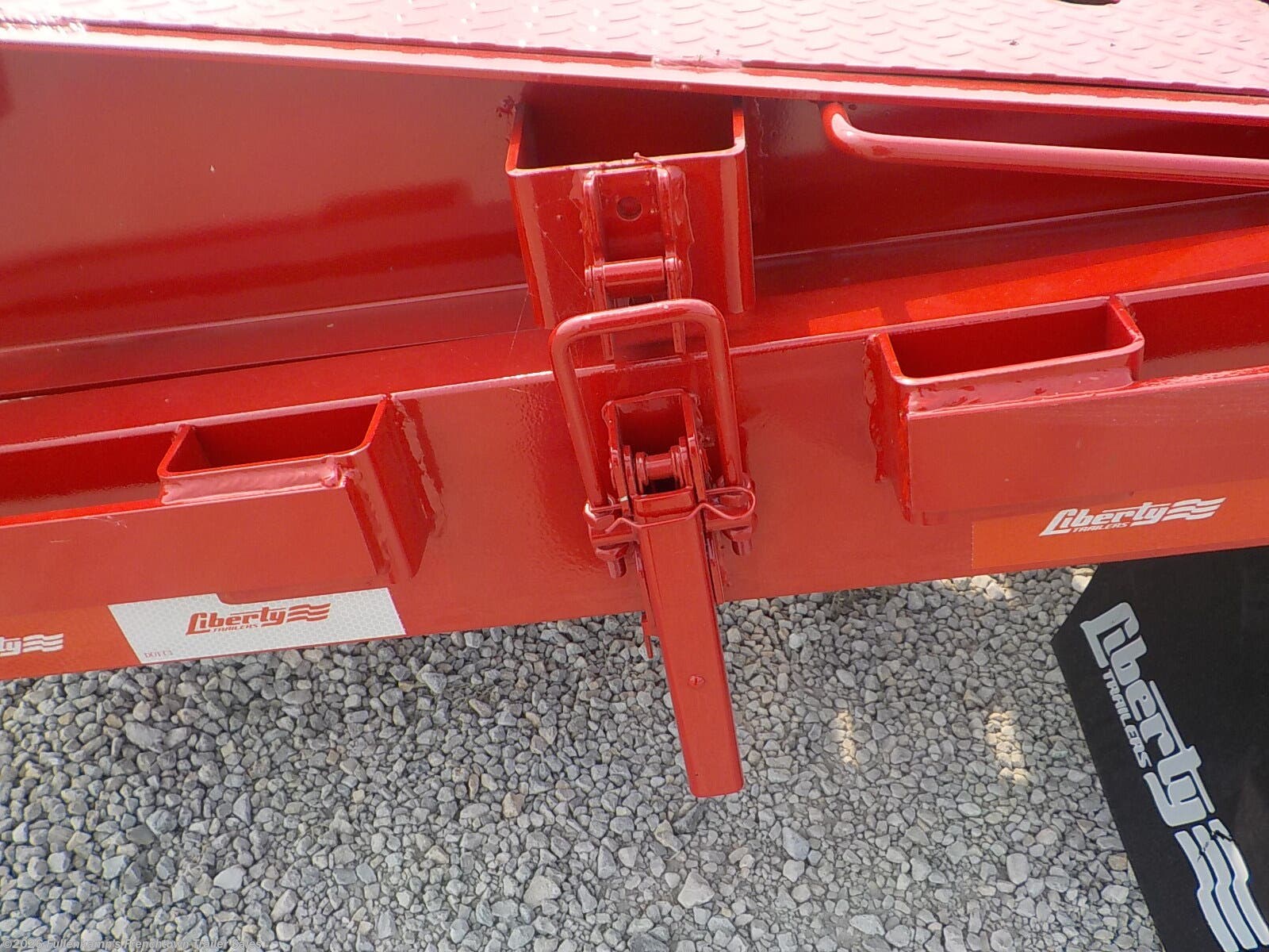 2026 LF25K102X20+5B12GNPF DUAL WHEEL FLATBED GOOSENECK by Liberty from Fullenkamp's Frenchtown Trailer Sales in Versailles, Ohio
