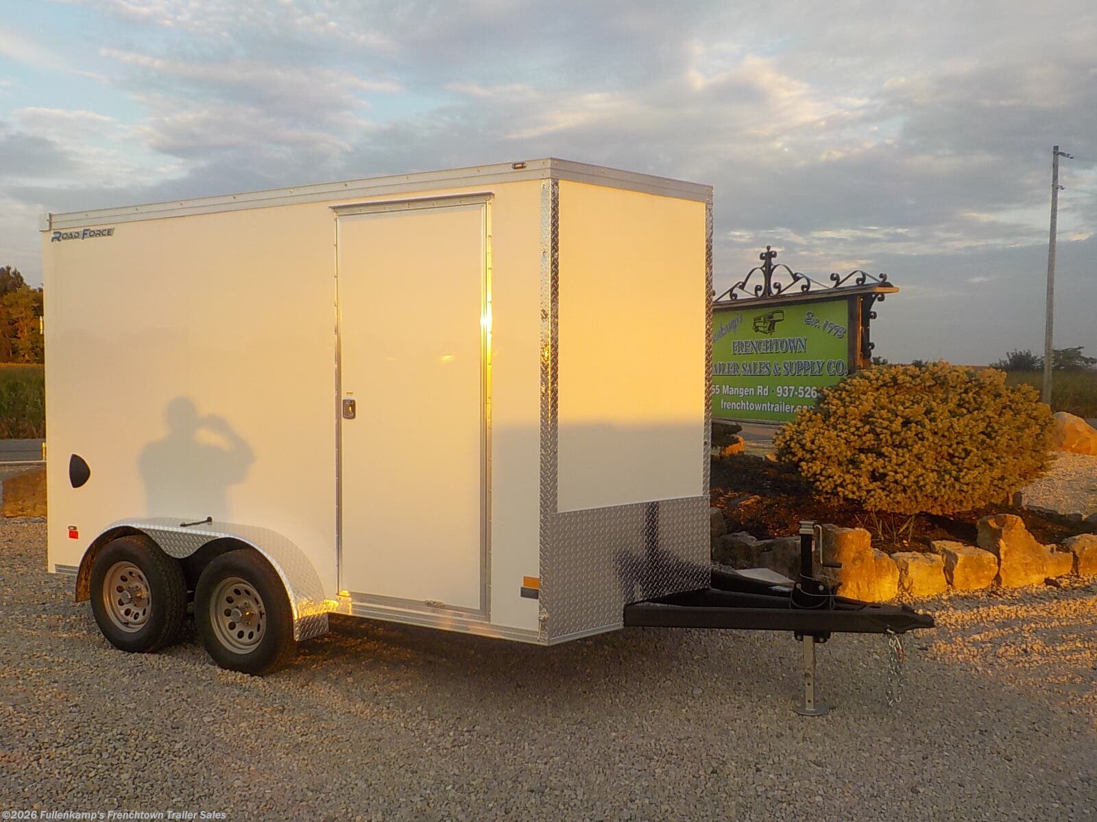 2027 Wells Cargo  ROAD FORCE RFV712T2  ENCLOSED CARGO TRAILER,