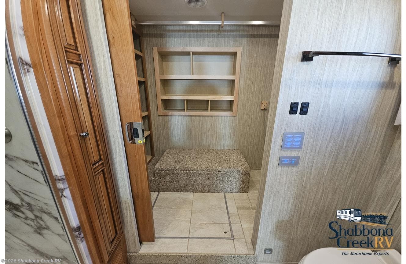 2018 Dutchstar 4362 * by Newmar from Shabbona Creek RV in Atkinson, Illinois