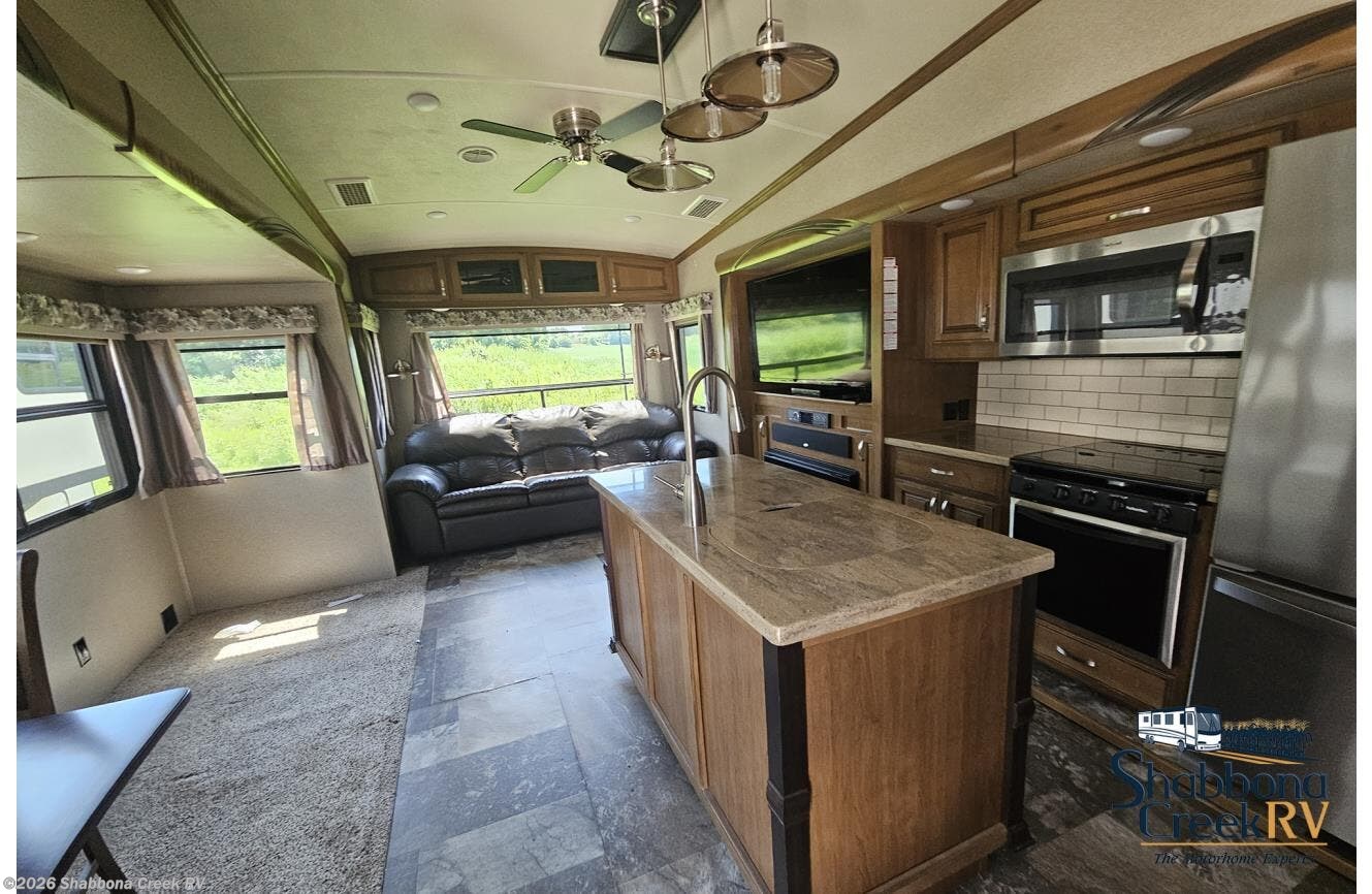 Used 2018 Forest River Cedar Creek Hathaway 34RL2 * available in Atkinson, Illinois