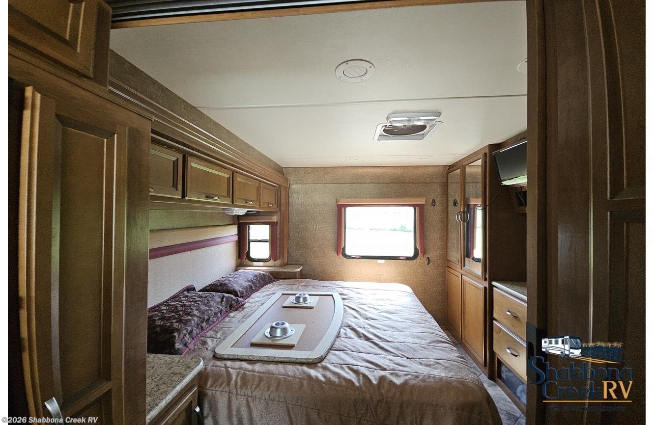 Used 2014 Thor ACE 27.1 * available in Atkinson, Illinois