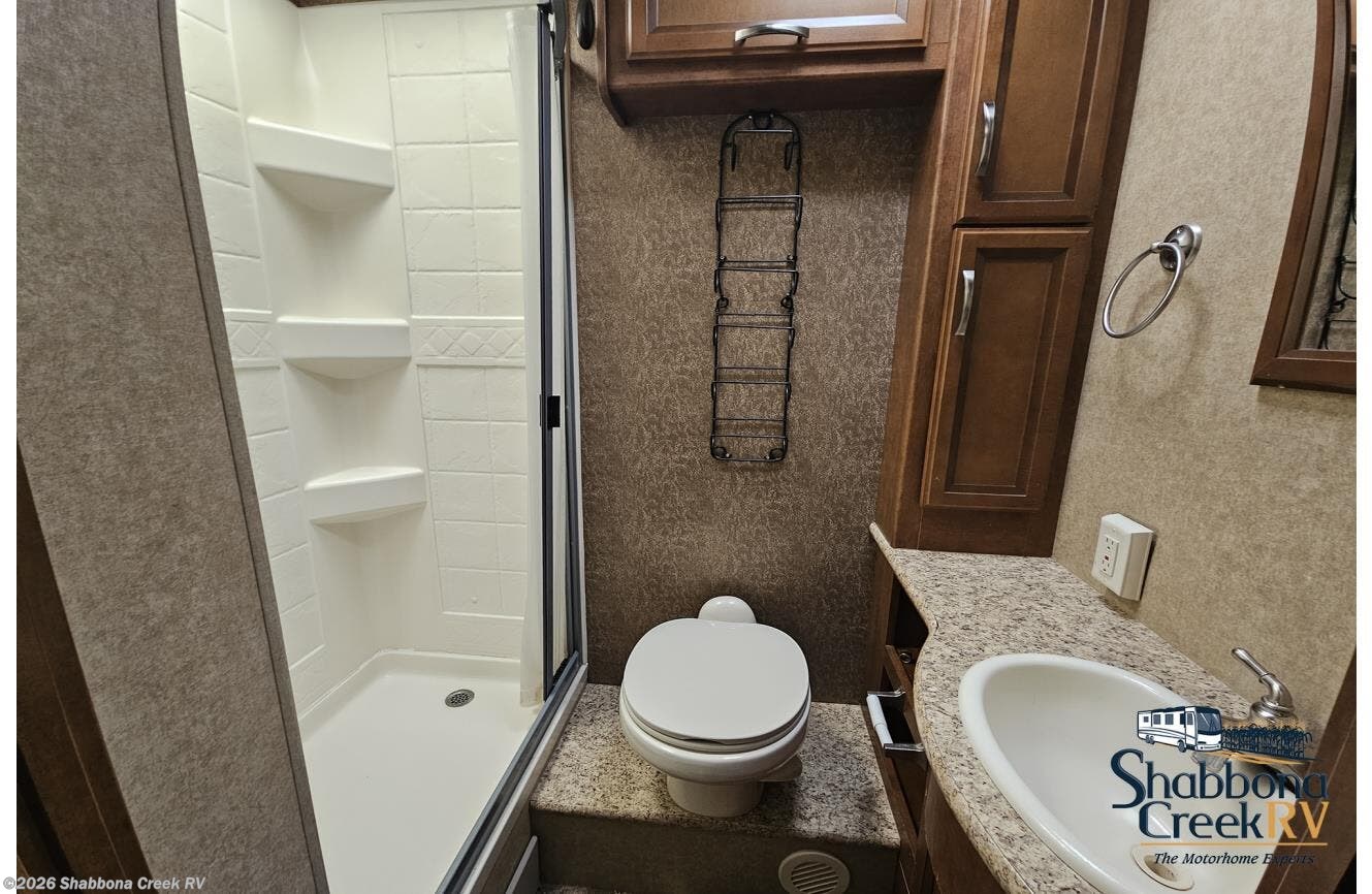 2014 Thor ACE 27.1 * - Used Class A For Sale by Shabbona Creek RV in Atkinson, Illinois