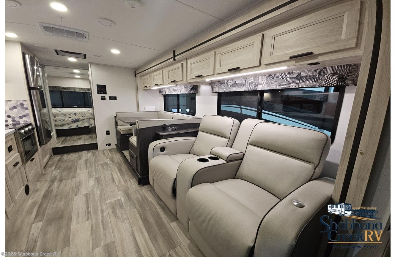 2024 Forest River Sunseeker 3010DS - Used Class C For Sale by Shabbona Creek RV in Atkinson, Illinois