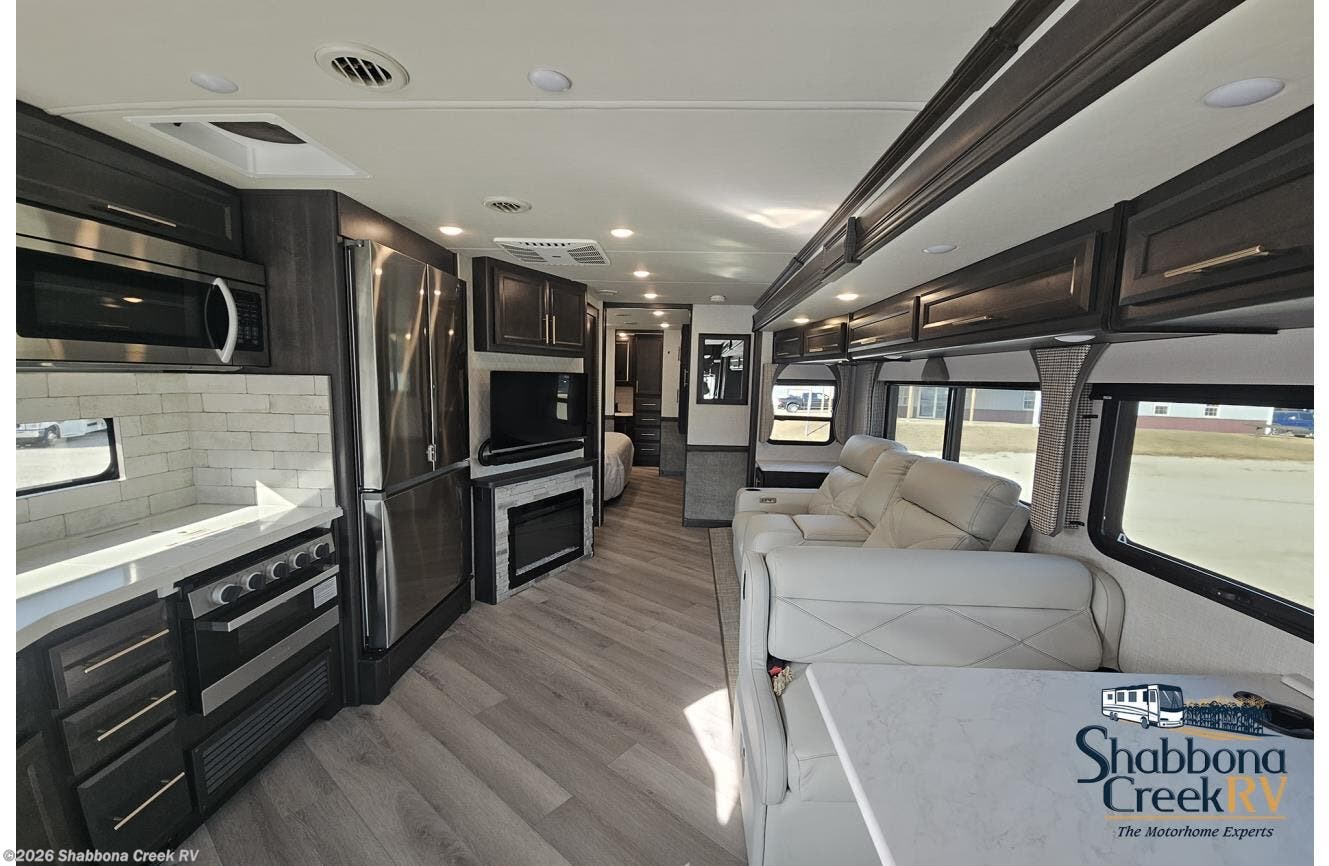 2025 Bounder 35K * by Fleetwood from Shabbona Creek RV in Atkinson, Illinois