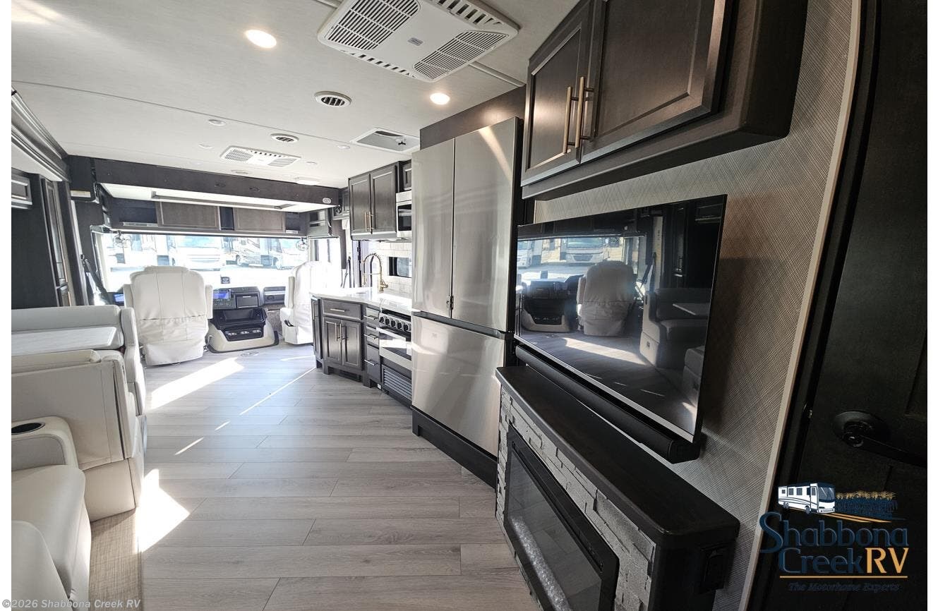 Used 2025 Fleetwood Bounder 35K * available in Atkinson, Illinois