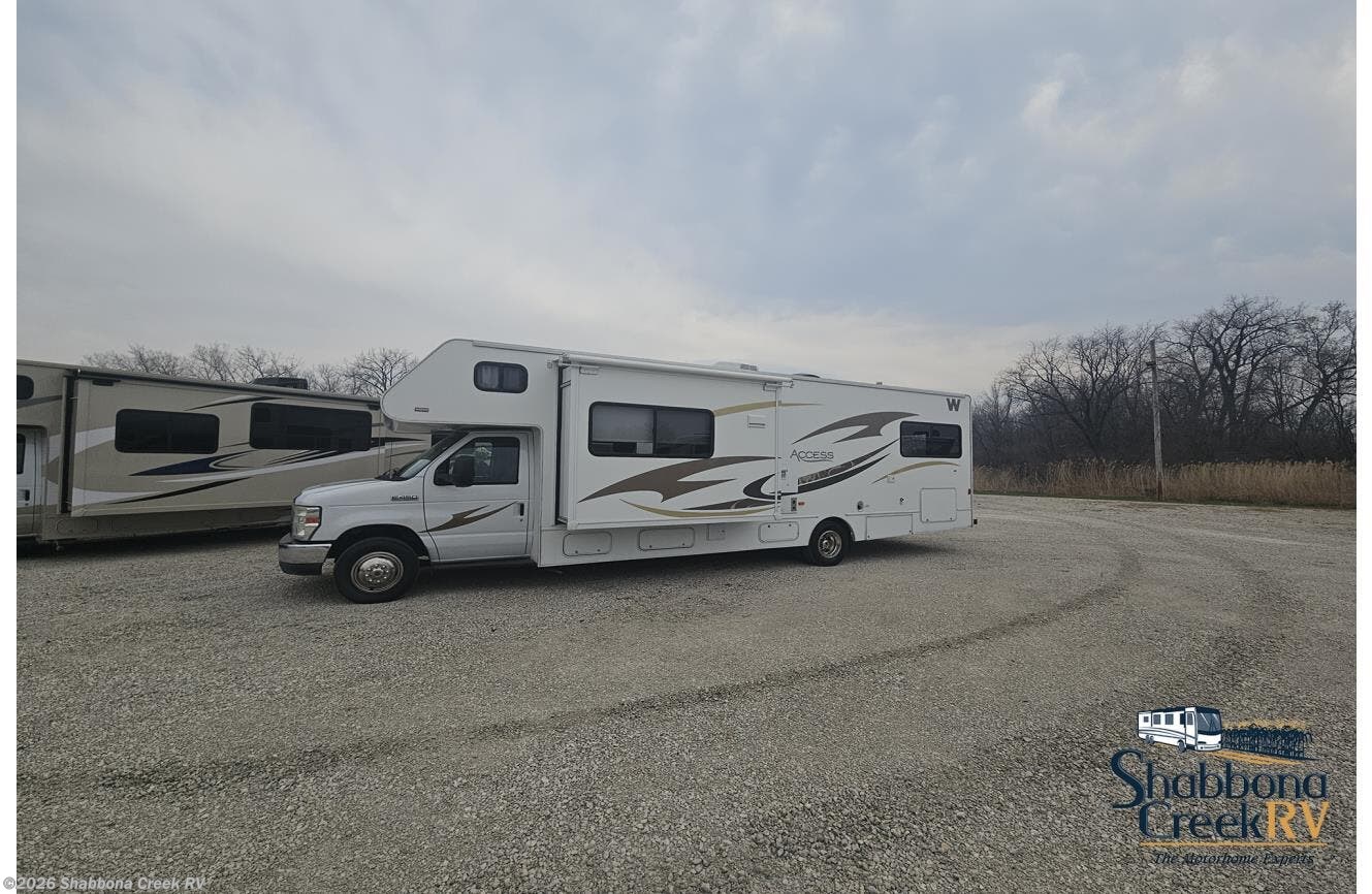 2014 Access 31J by Winnebago from Shabbona Creek RV in Atkinson, Illinois