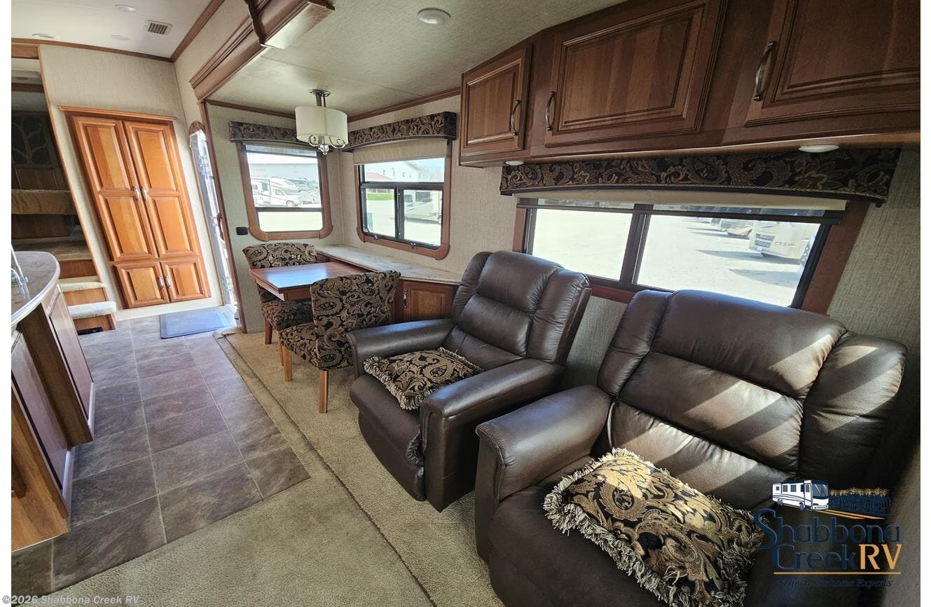 Used 2015  Redwood 36FB available in Atkinson, Illinois